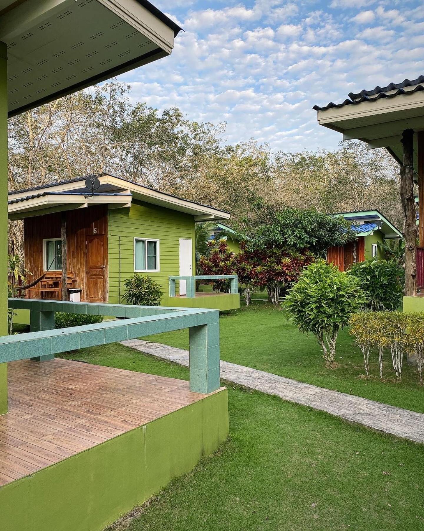 Suan Nai Kokut Resort Ko Kut Exteriör bild